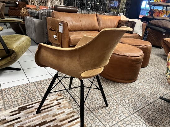 Nr. 122 I Angebot SALE % / Stuhl Jazz / Leder / Ausstellungsware sofort verfügbar