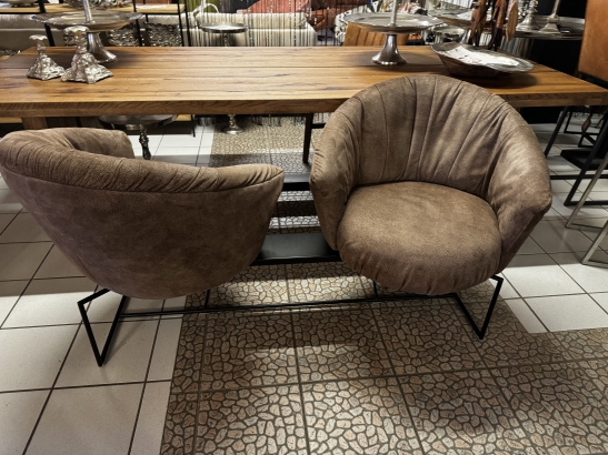 Nr. 13 I Angebot SALE % / Bullfrog / Bank Apero / Leder / Ausstellungsware sofort verfügbar