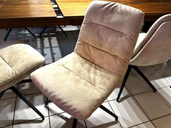 Nr. 96 I Angebot SALE % / 4 Stühle im Set / Ausstellungsware sofort verfügbar