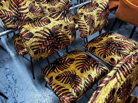 Nr. 99 I Angebot SALE % / Het Anker Stuhl Bacchus / 6 Stühle im Set / Stoff / Lagerware sofort verfügbar