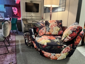 Nr. 11 I Angebot SALE % / drehbarer Sessel / Stoff / Ausstellungsware sofort verfügbar