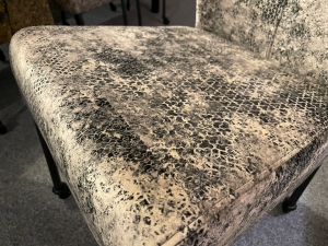 Nr. 66 I Angebot SALE % / 2 Stühle im Set / Stoff / Ausstellungsware sofort verfügbar