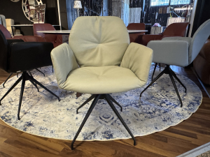 Nr. 182 I Angebot SALE % / 6 Stühle im Set / Ausstellungsware sofort verfügbar