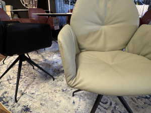 Nr. 182 I Angebot SALE % / 6 Stühle im Set / Ausstellungsware sofort verfügbar