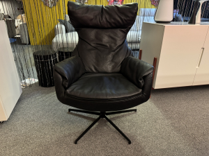 Nr. 220 I Angebot SALE % / Sits / drehbarer Sessel ohne Anschlag mit Wippfunktion ink. Hocker im edlen Stoffbezug / Ausstellungsware sofort verfügbar
