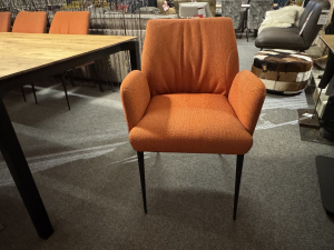 Nr. 225 I Angebot SALE % / Mobitec Stuhl Enora / Stuhl mit Armteil in Stoff orange / Ausstellungsware sofort verfügbar