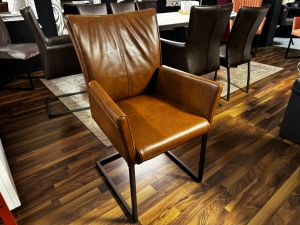 Nr. 64 I Angebot SALE % / Carega Stuhl Nora / Leder / Ausstellungsware sofort verfügbar
