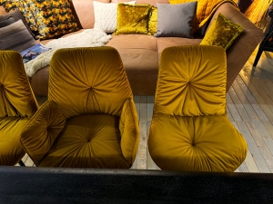 Nr. 68 I Angebot SALE % / Kare Stuhl Mila / 6 Stühle im Set / Stoff / Ausstellungsware sofort verfügbar