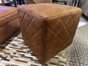 Nr. 125 I Angebot SALE % / Het Anker Hocker Zafa / Leder / Ausstellungsware sofort verfügbar