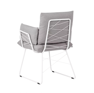 Nr. 18 / Stuhl mit Armteil / in Stoff oder Leder / ab 451 €