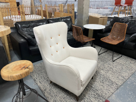 Nr. 311 I Angebot SALE % / Sits Sessel Pola / Ohrensessel in Stoff mit Knopfheftung / Lagerware sofort verfügbar