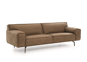 Nr. 2 / Sofa oder Ecke / in Stoff oder Leder / ab 2078 €